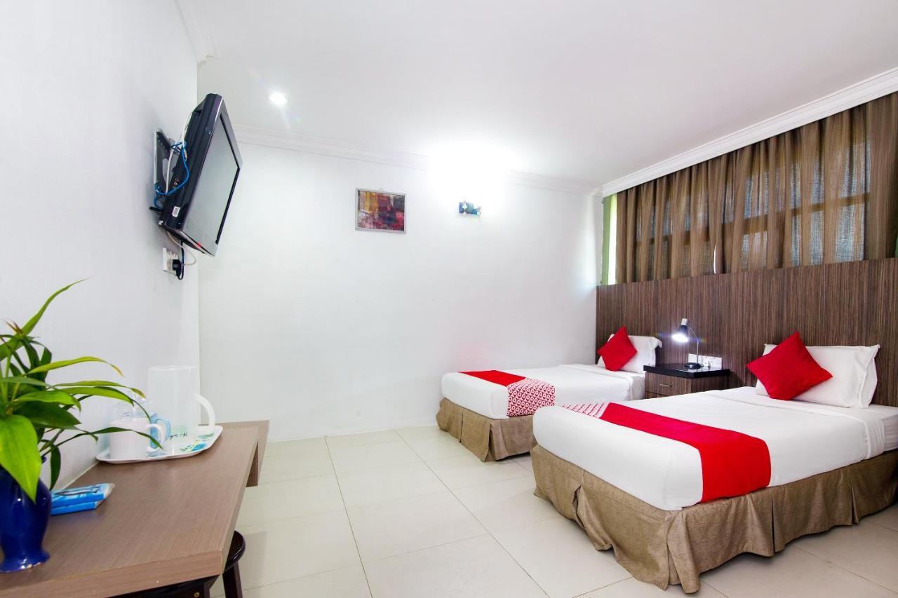 Crystal City Hotel Kuantan Exterior photo