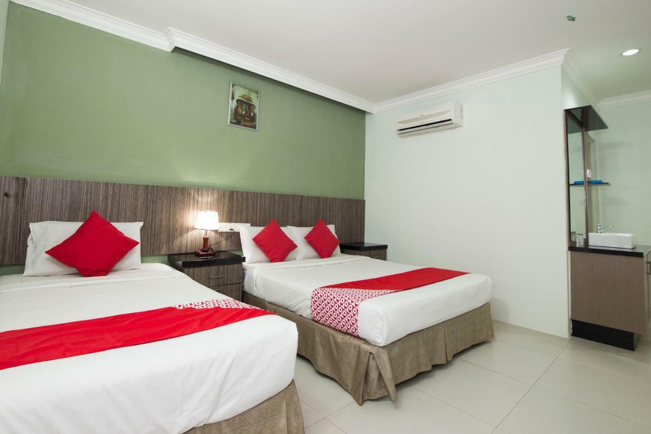 Crystal City Hotel Kuantan Exterior photo